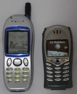 The Mitsubishi Trium Eclipse and the Ericsson T68m, the first phones on the UK market with full colour displays